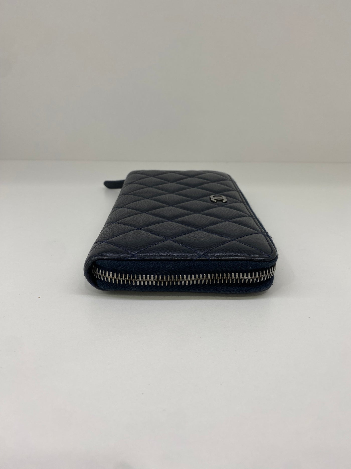 Chanel Wallet Navy Caviar SHW