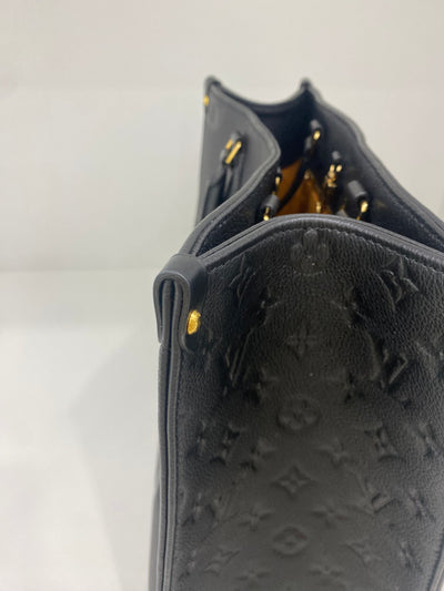 Louis Vuitton OnTheGo Black MM