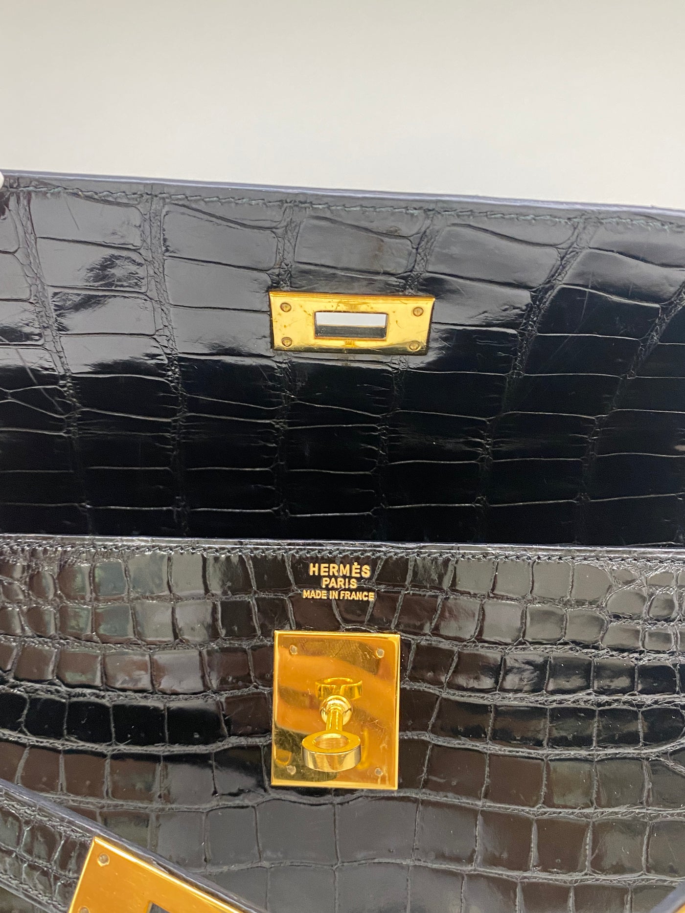 Hermes Kelly 32 Black Alligator GHW (1994)