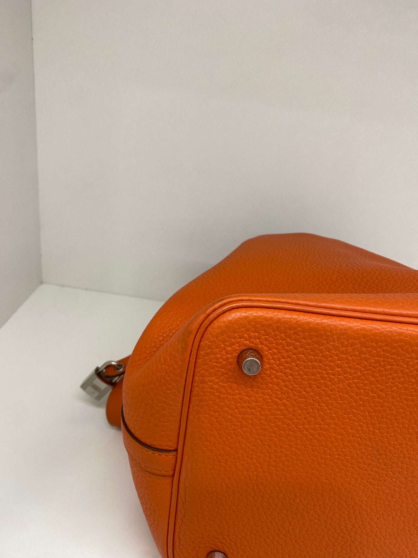 Hermes Picotin 22cm in Orange Poppy Colour - Hermes Picotin Bag -  Fashionable and trending Hermes Picotin bag #hermes #h…
