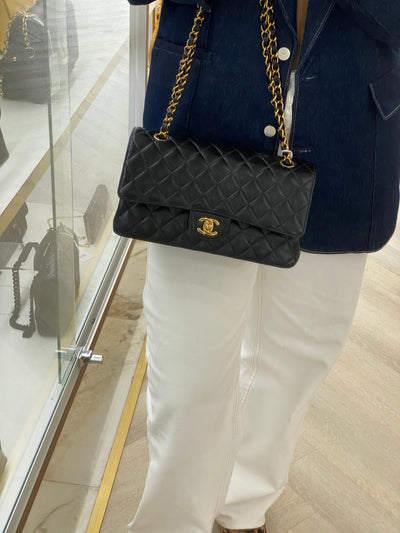 Chanel Classic Flap Medium Black Caviar GHW