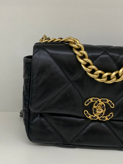 Chanel 19 Flap Bag Black - Small