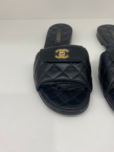 Chanel Turnlock Slides Size 39C