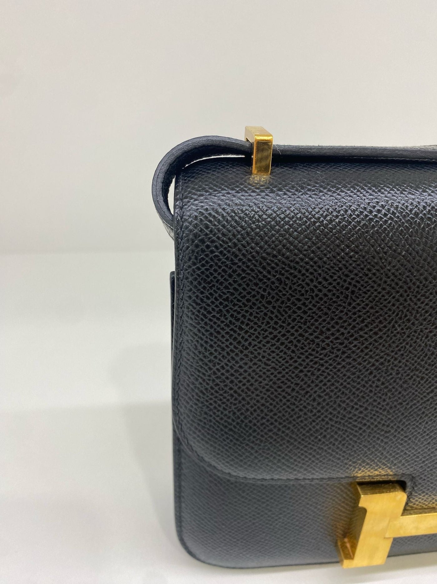 Hermes Constance 18 Noir GHW