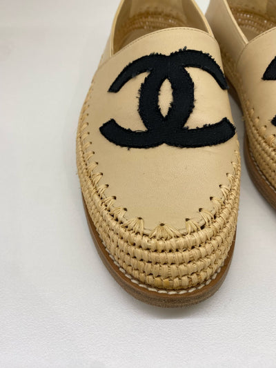 Chanel Nude Espadrilles Raffia Detail Size 39