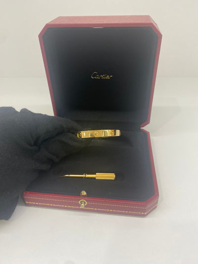 Cartier Love bangle - Yellow gold size 18