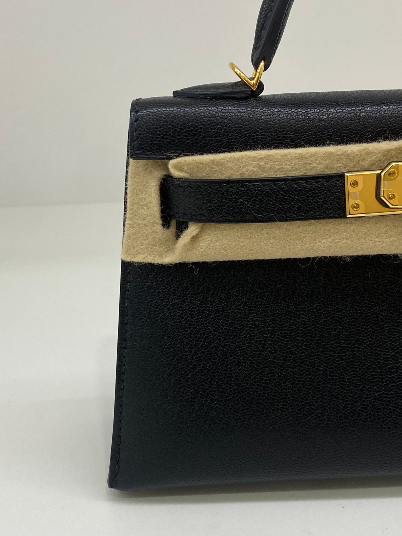 Hermes Mini Kelly Black -Z Stamp Chevre GHW