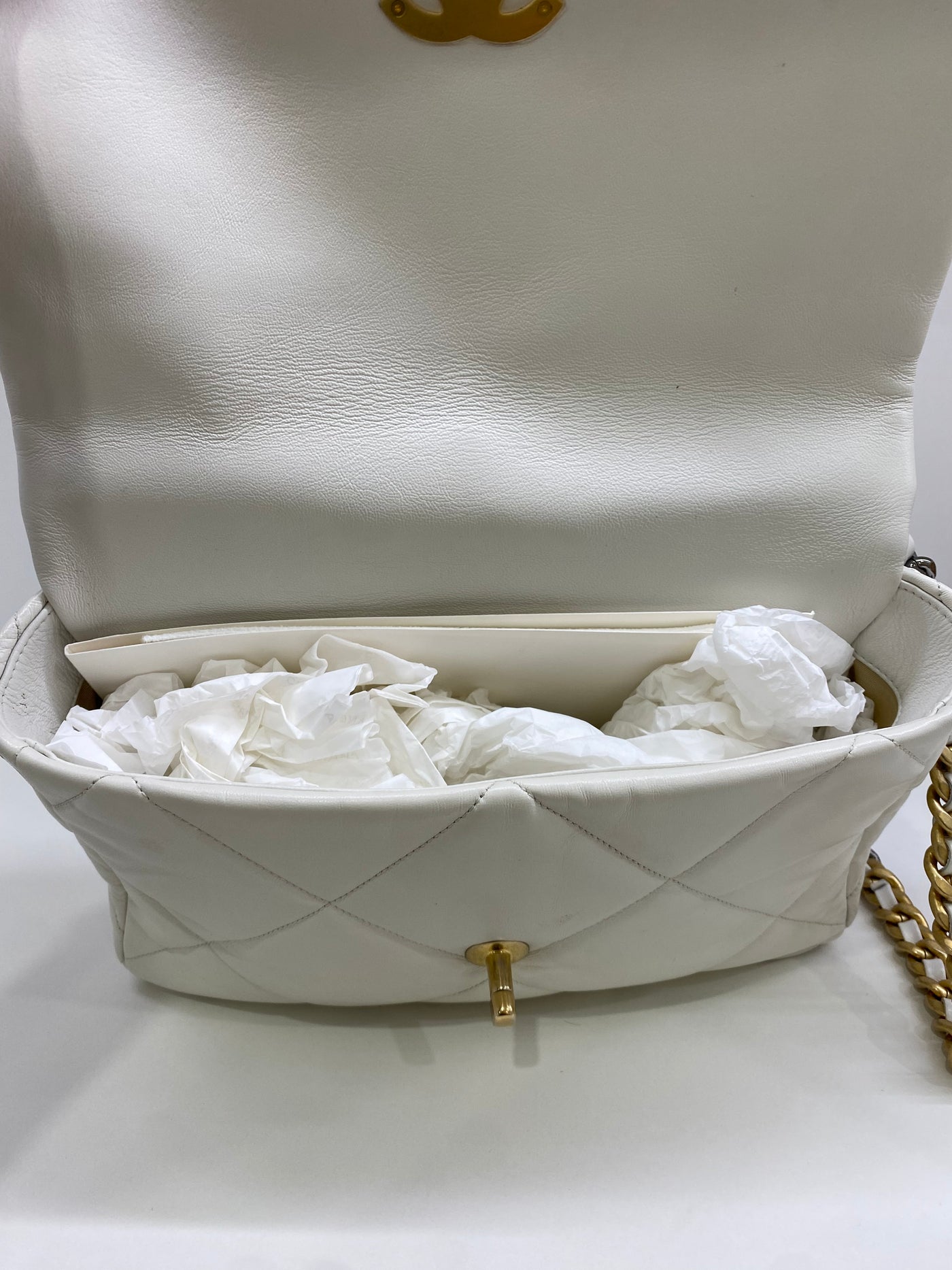 Chanel 19 Bag Large White