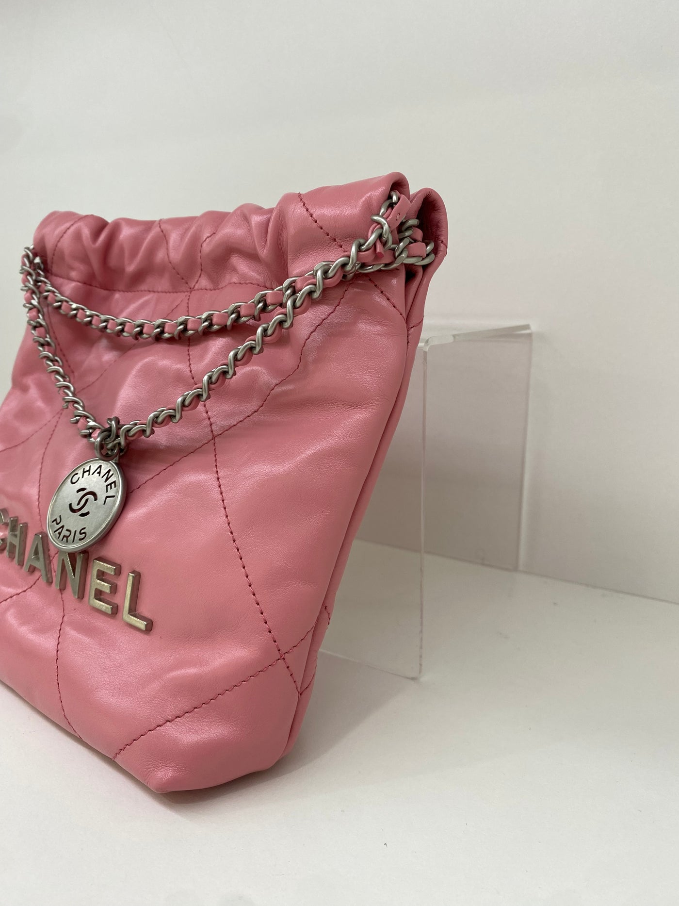 Chanel 22 Mini Pink SHW (microchipped)