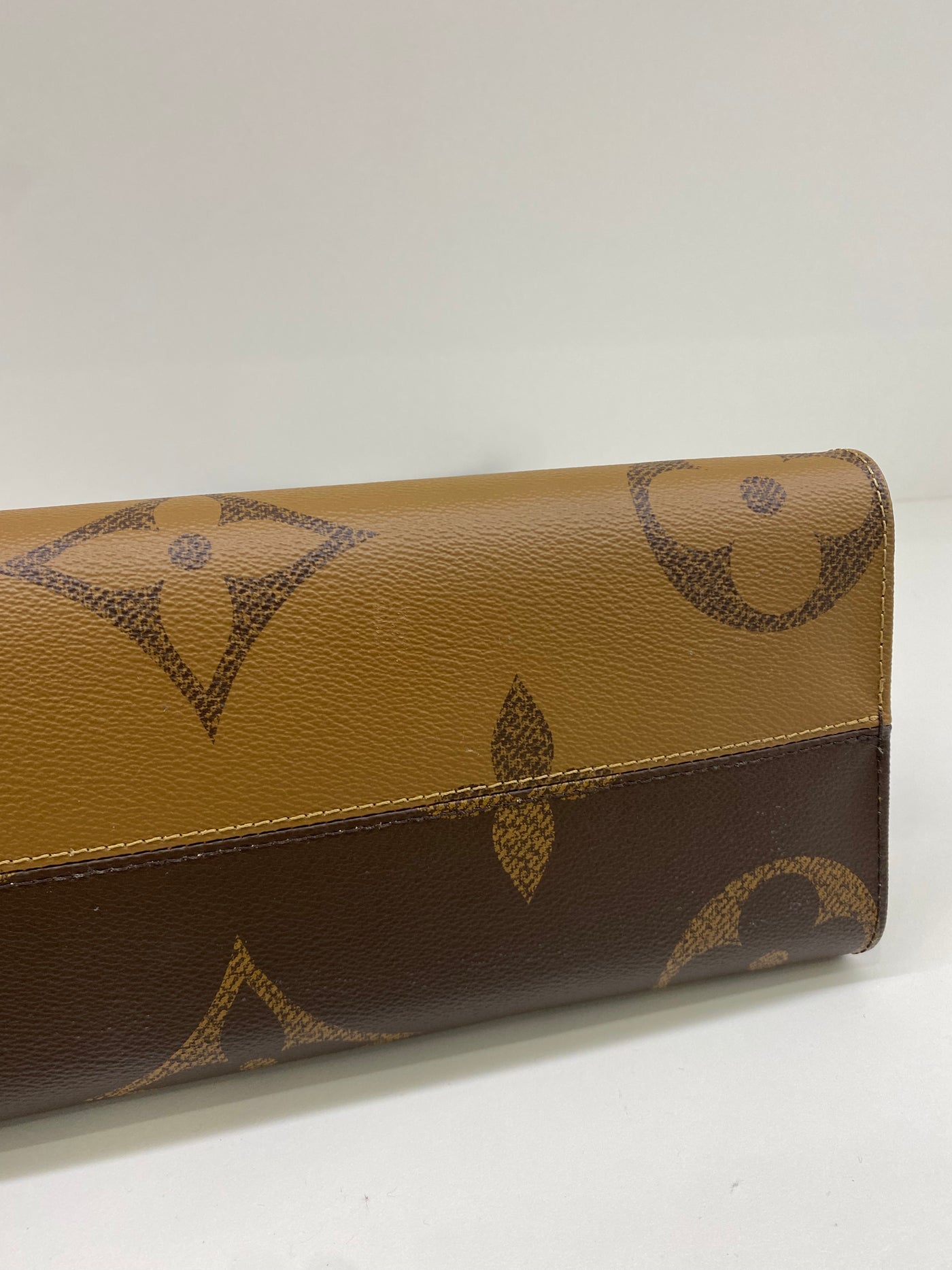 Louis Vuitton Onthego MM bag