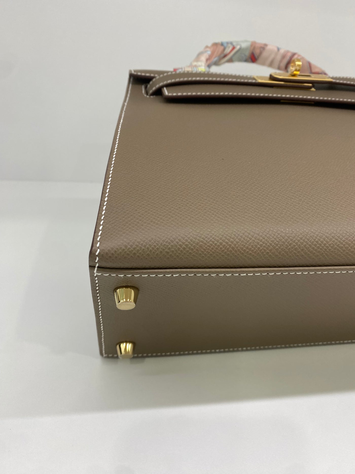 Hermes Kelly 28 Sellier Epsom Etoupe GHW