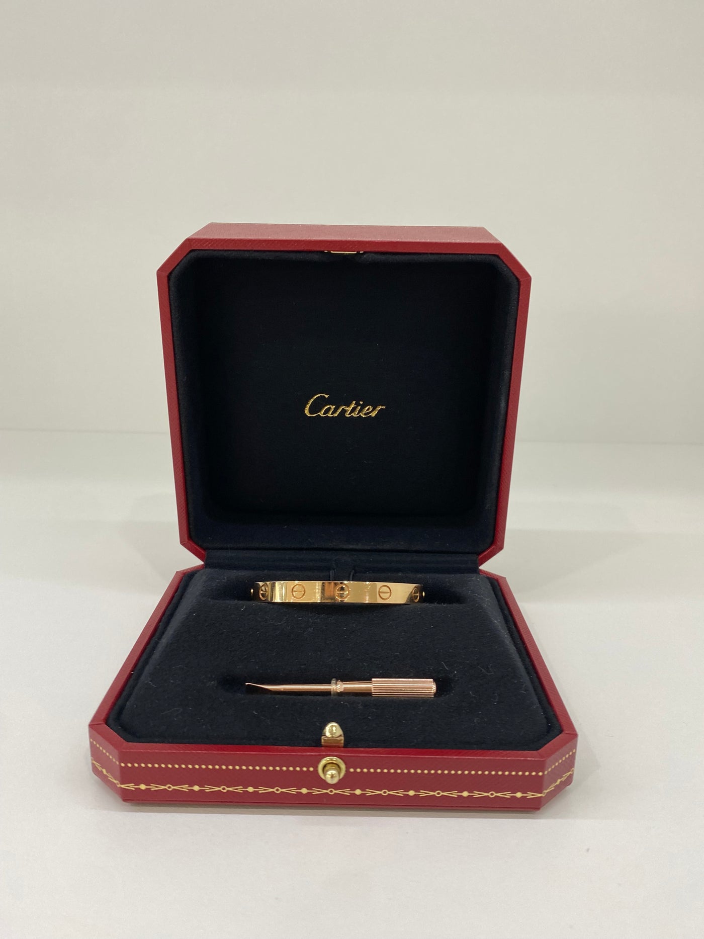 Cartier Love Bracelet RG Size 15