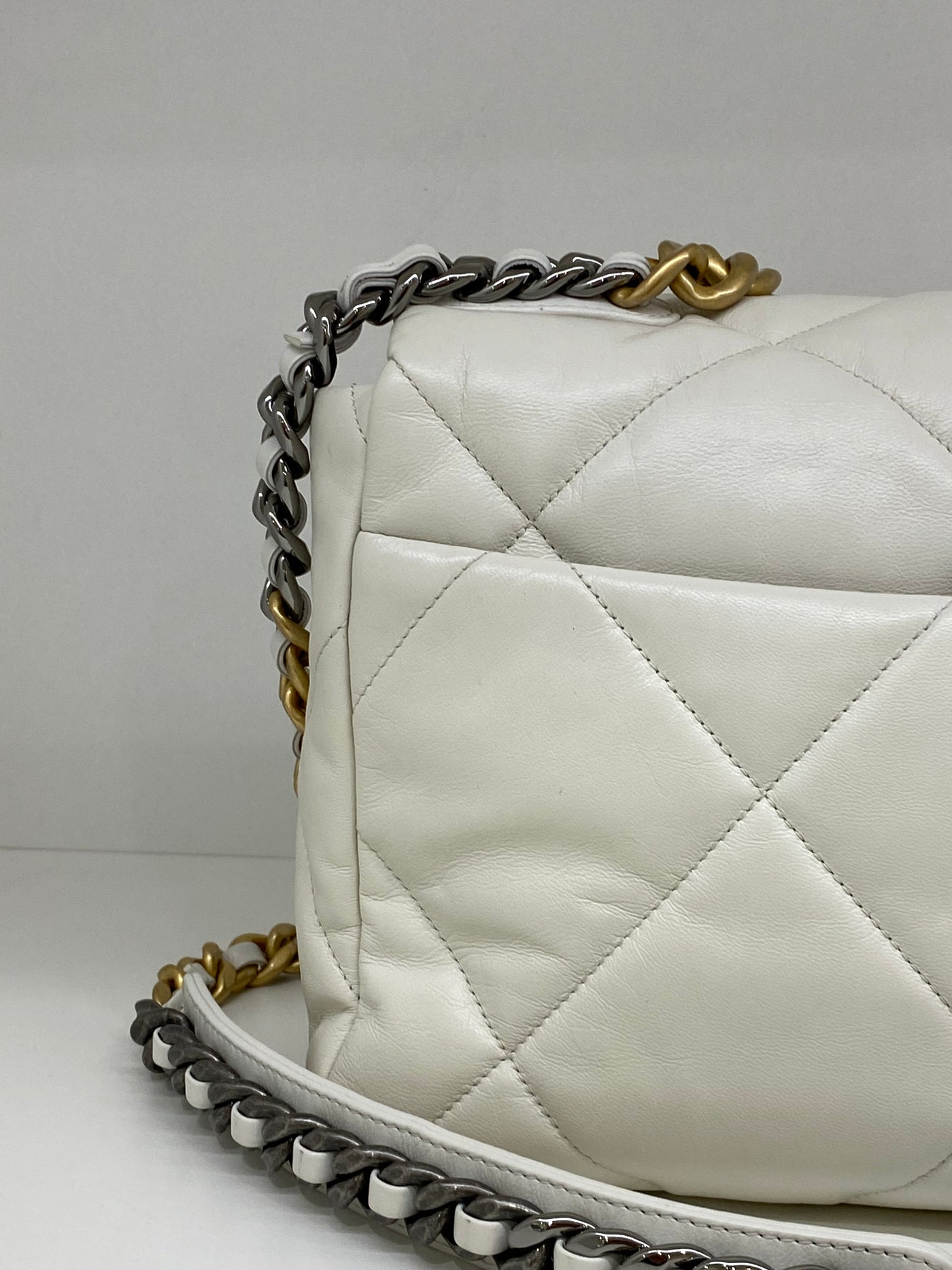 Chanel 19 Bag Large White