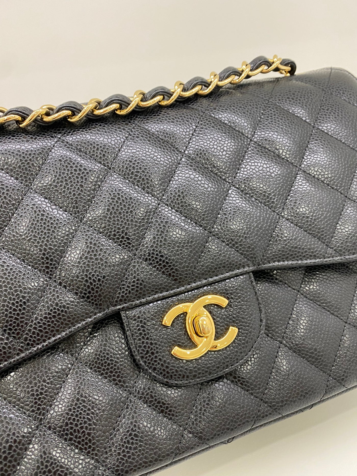 Chanel Classic Flap Jumbo Black Caviar GHW