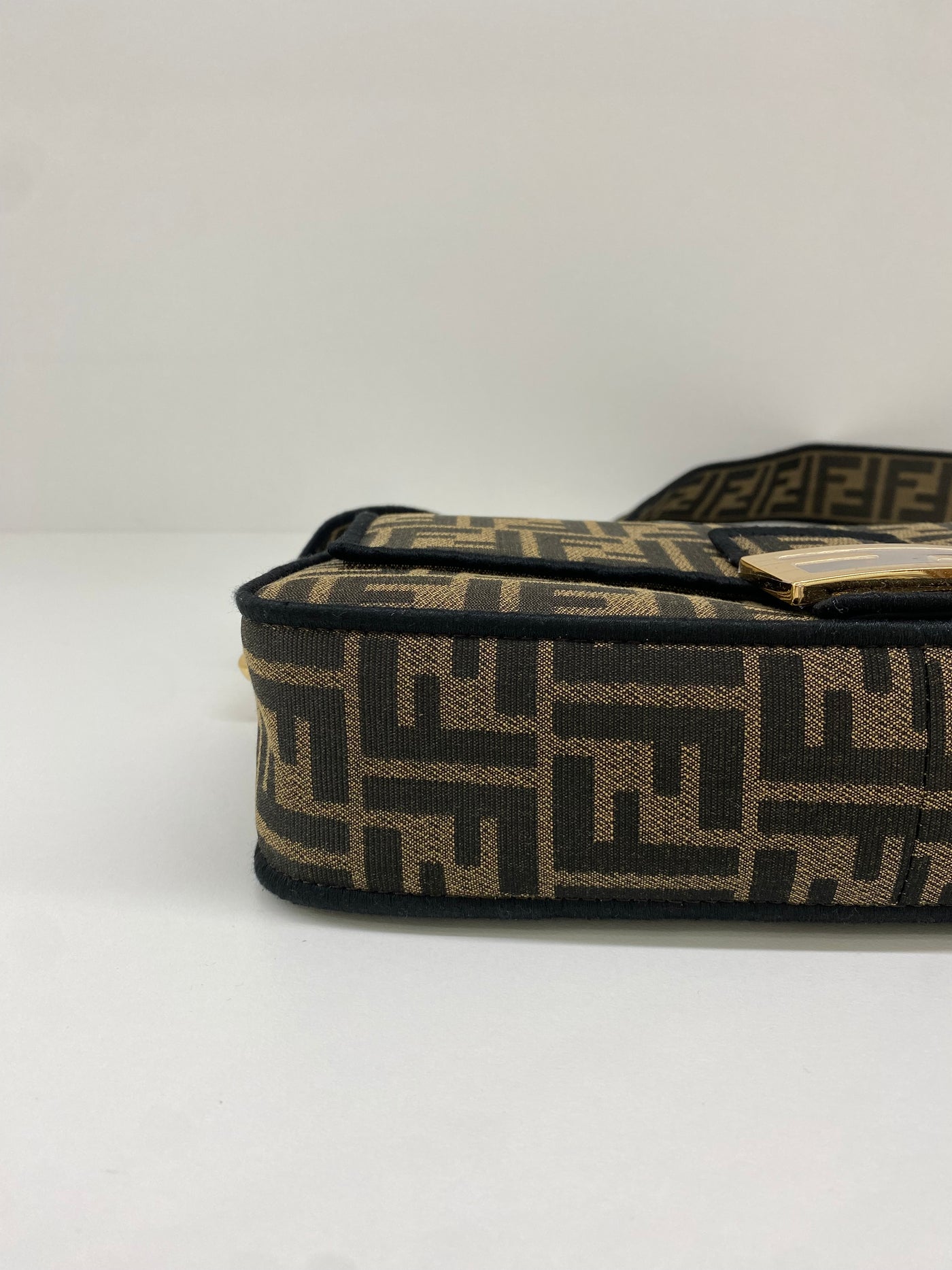 Fendi Baguette Monogram FF GHW