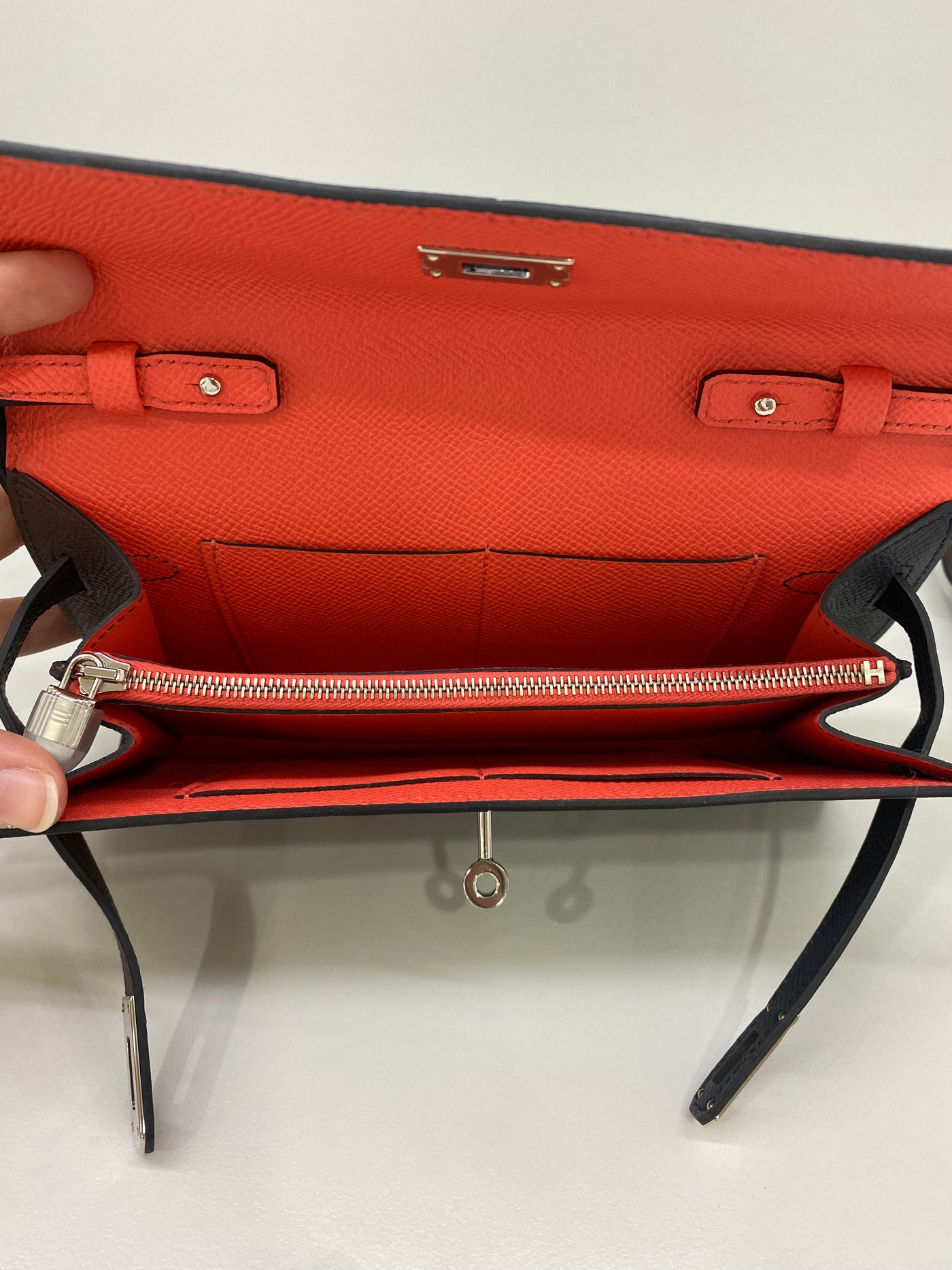 Hermes Kelly To Go Casaque Veau/Epsom PHW