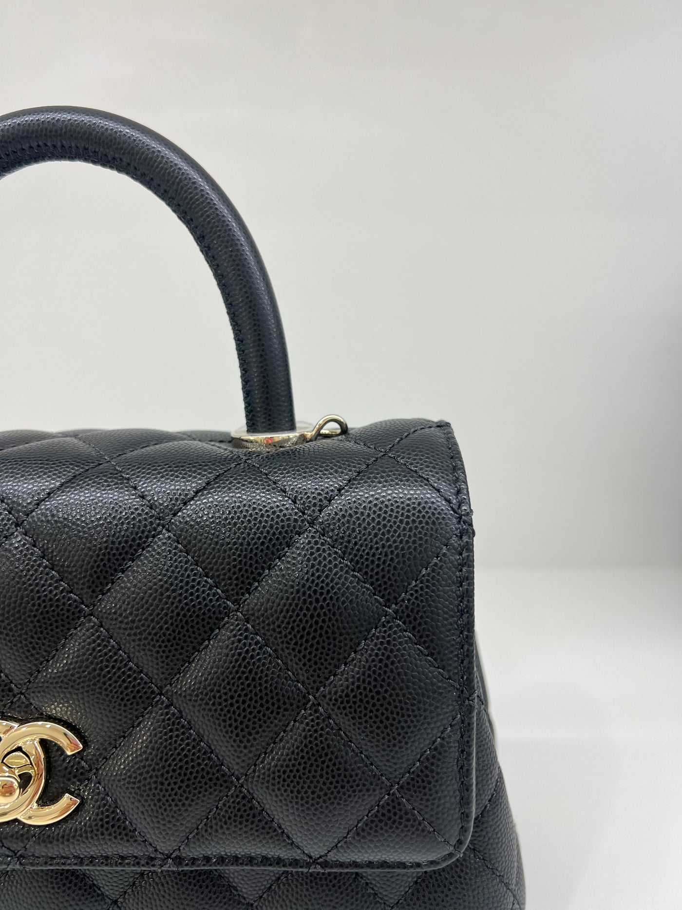 Chanel Coco Handle Small Black (microchipped)