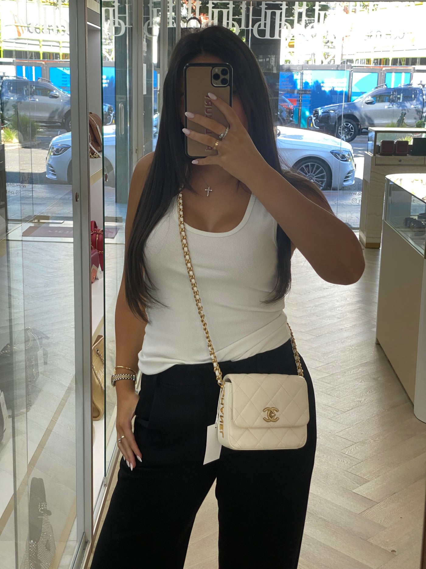 Chanel Cream Cross Body Bag Lambskin GHW