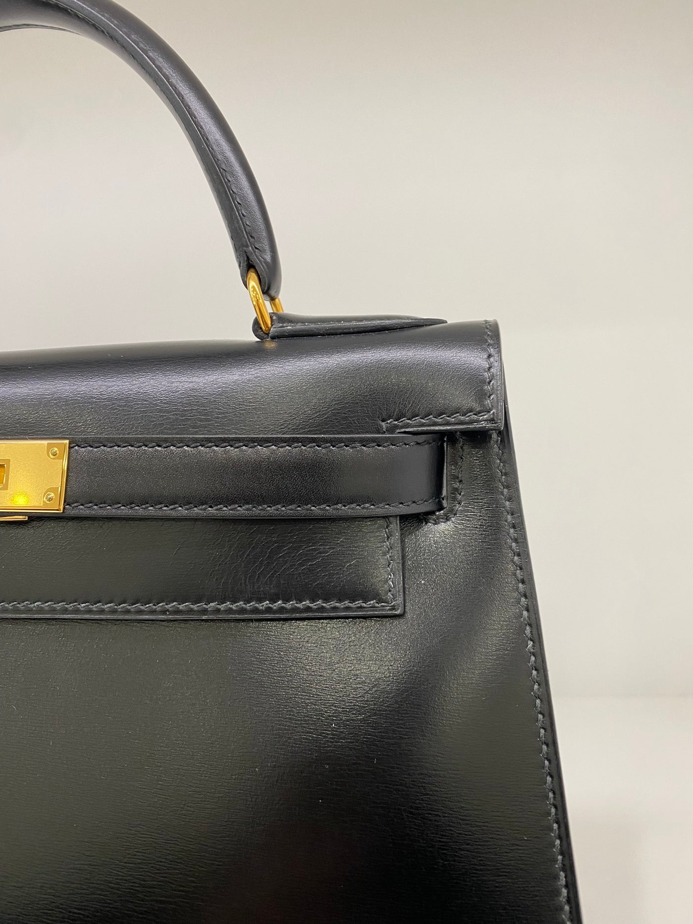 Hermes Kelly 28 Black Box Calf Sellier GHW Vintage