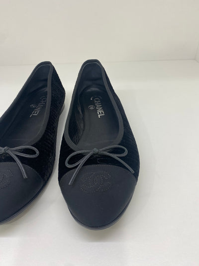 Chanel Velvet Ballet Flats - size 40C