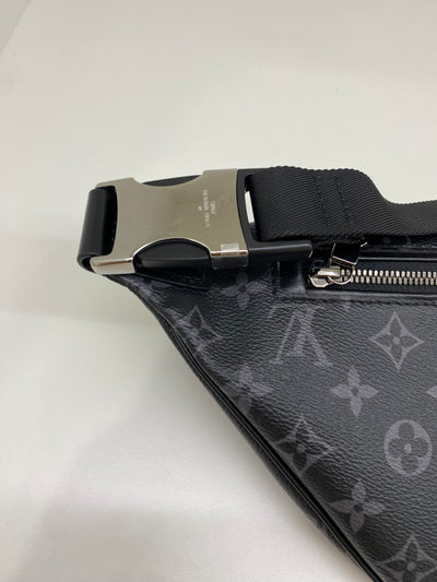 Louis Vuitton Discovery Bum Bag PM