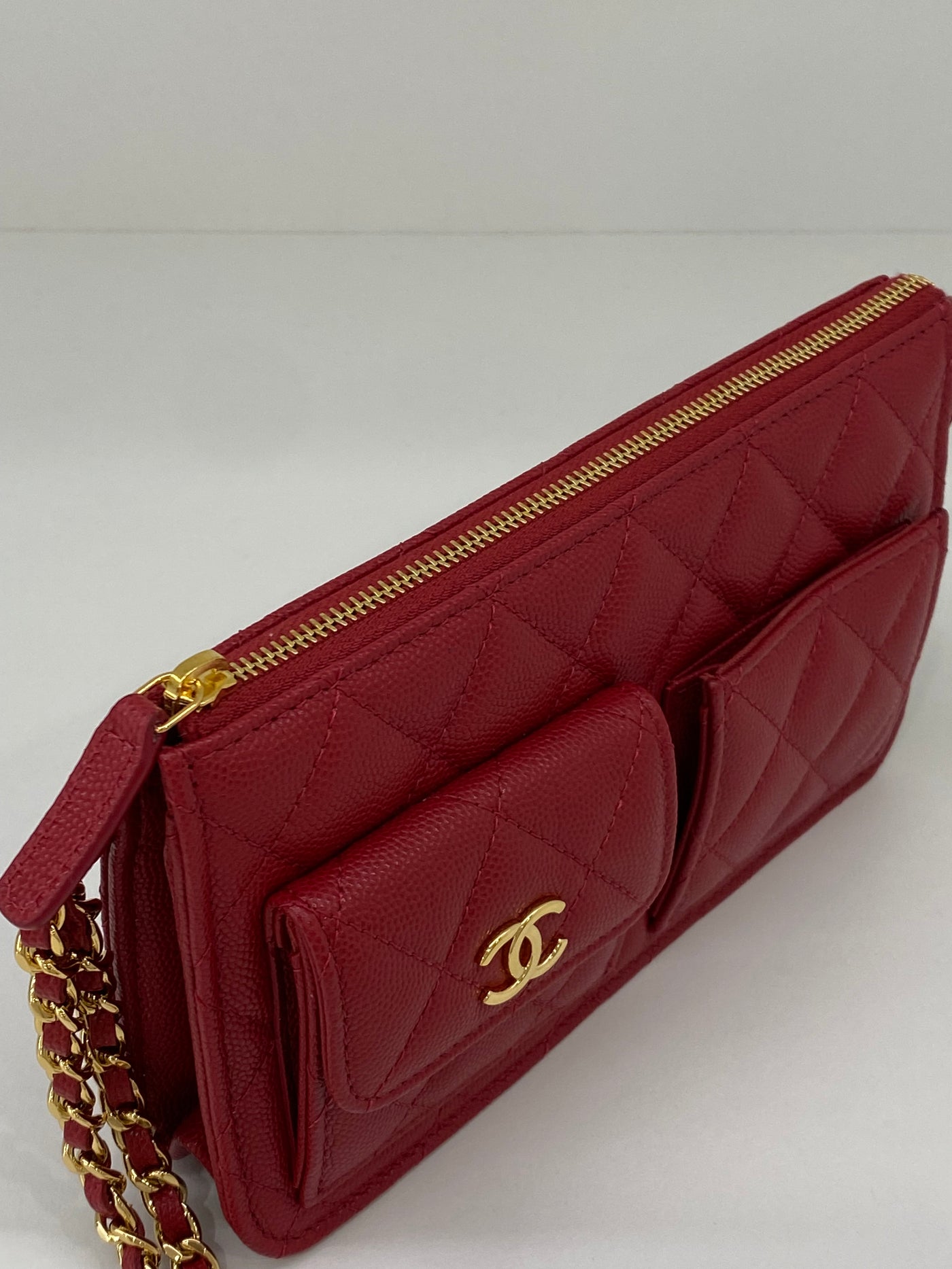 Chanel Pouch with chain - Red Caviar GHW