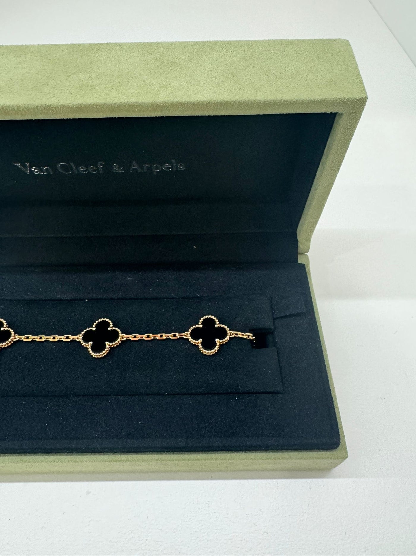 Van Cleef & Arpels 5 Motif Bracelet - Oynx