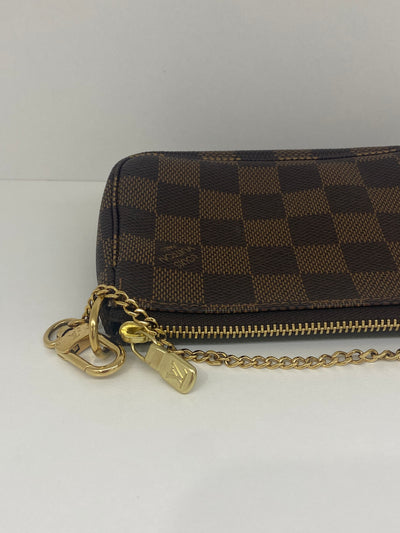 Louis Vuitton Mini Pochette Accessoires - Monogram GHW