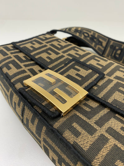 Fendi Baguette Monogram FF GHW