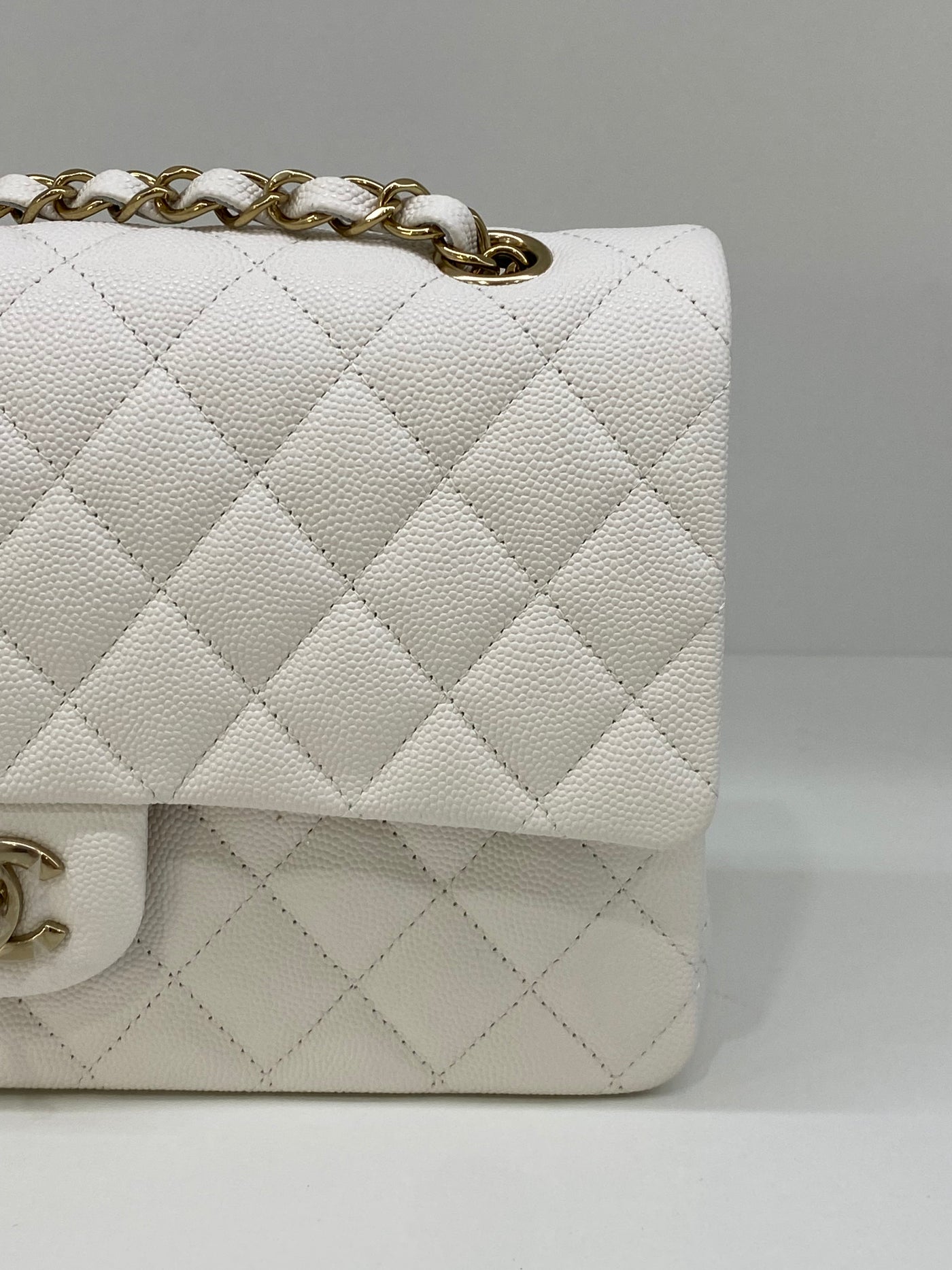 Chanel Classic Flap White Medium CGHW (Microchipped)