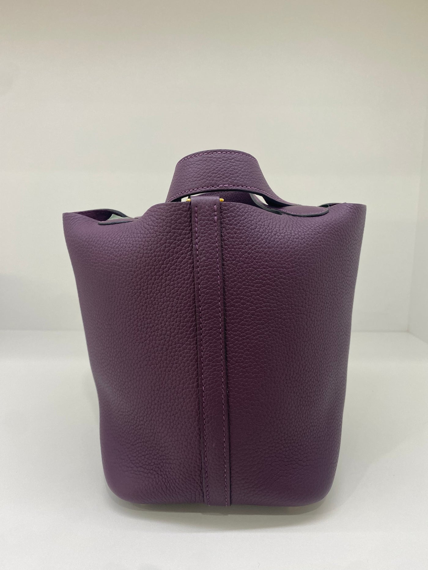 Hermes Picotin 18 Cassis GHW