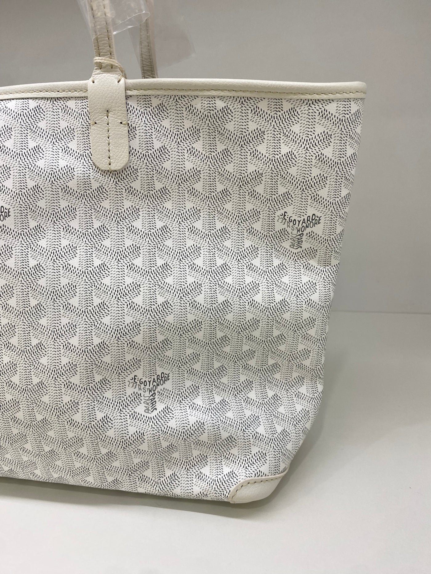 Goyard Artois White PM