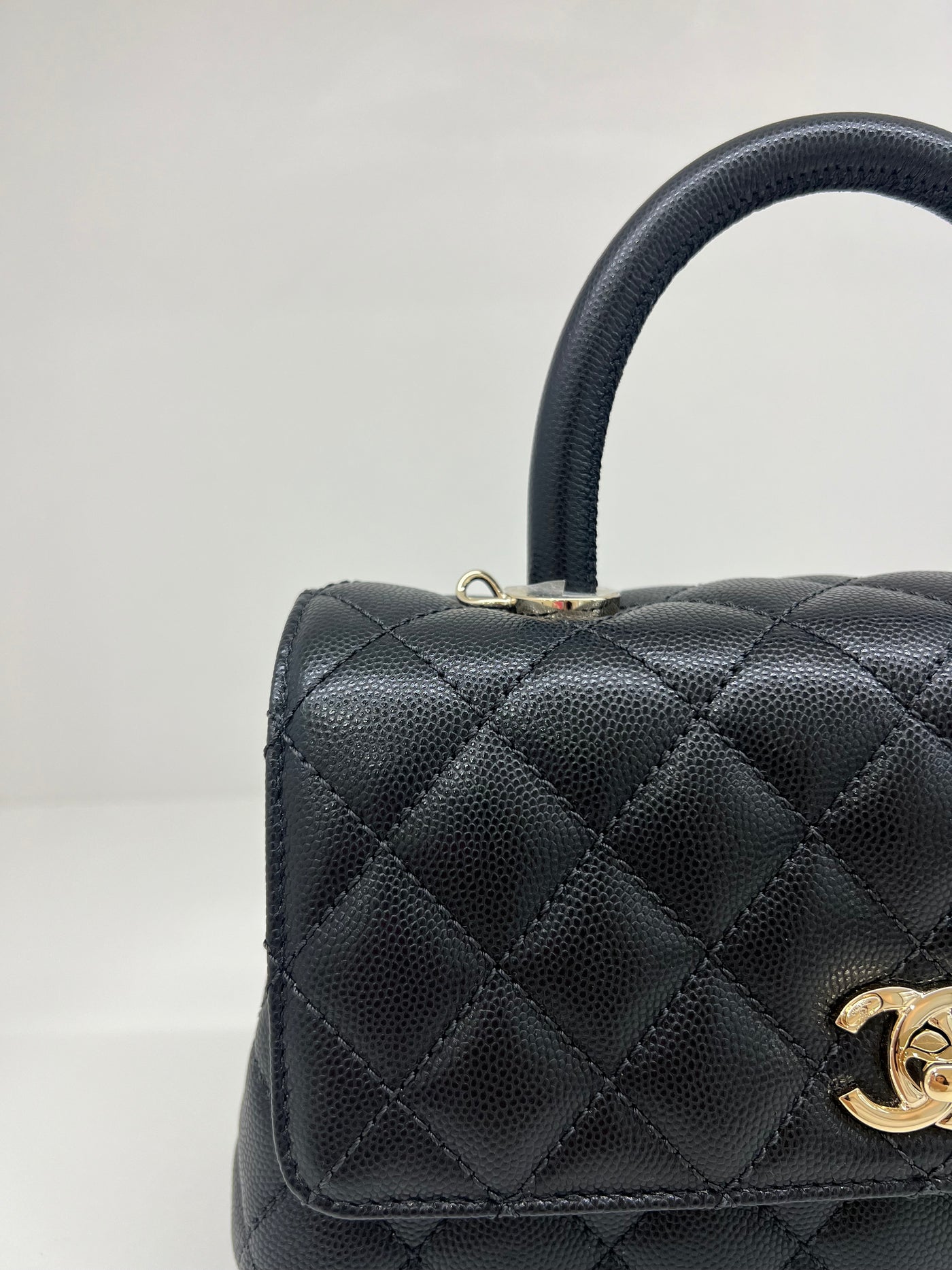 Chanel Coco Handle Small Black (microchipped)