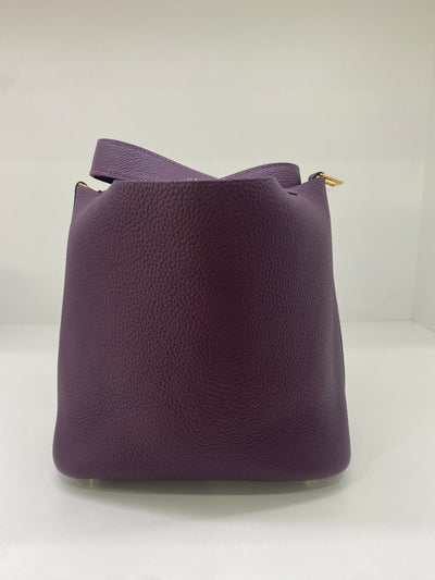 Hermes Picotin 18 Cassis GHW