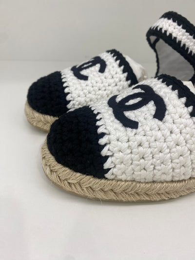 Chanel Crochet Size 36C