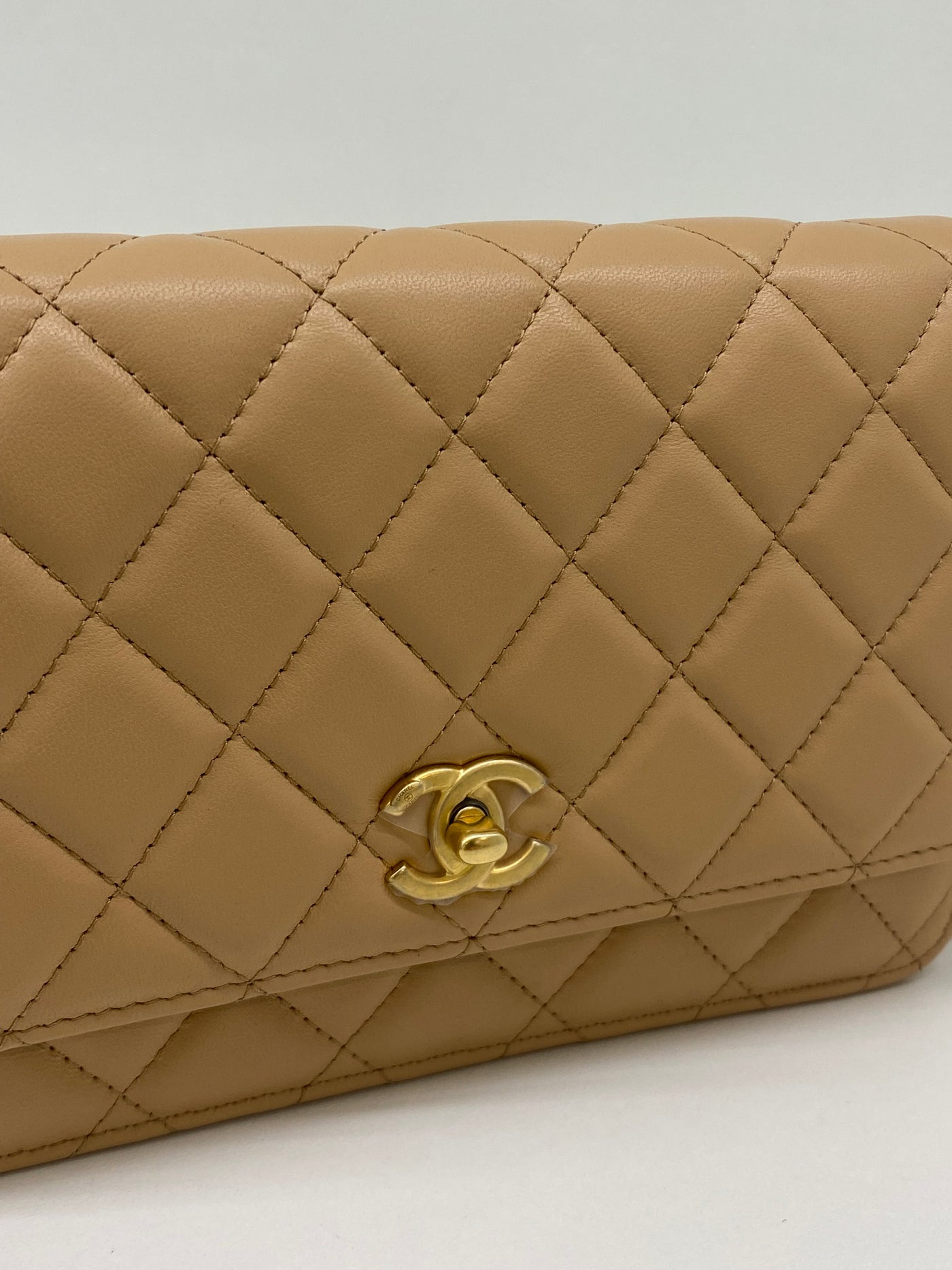 Chanel Beige Pearl WOC GHW