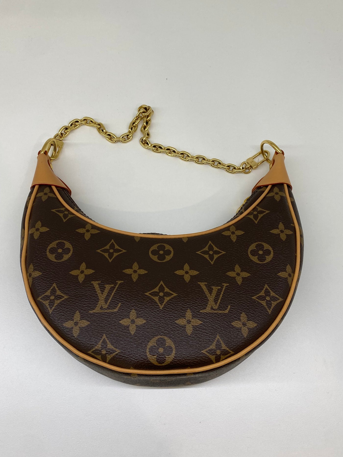 Louis Vuitton Loop Monogram