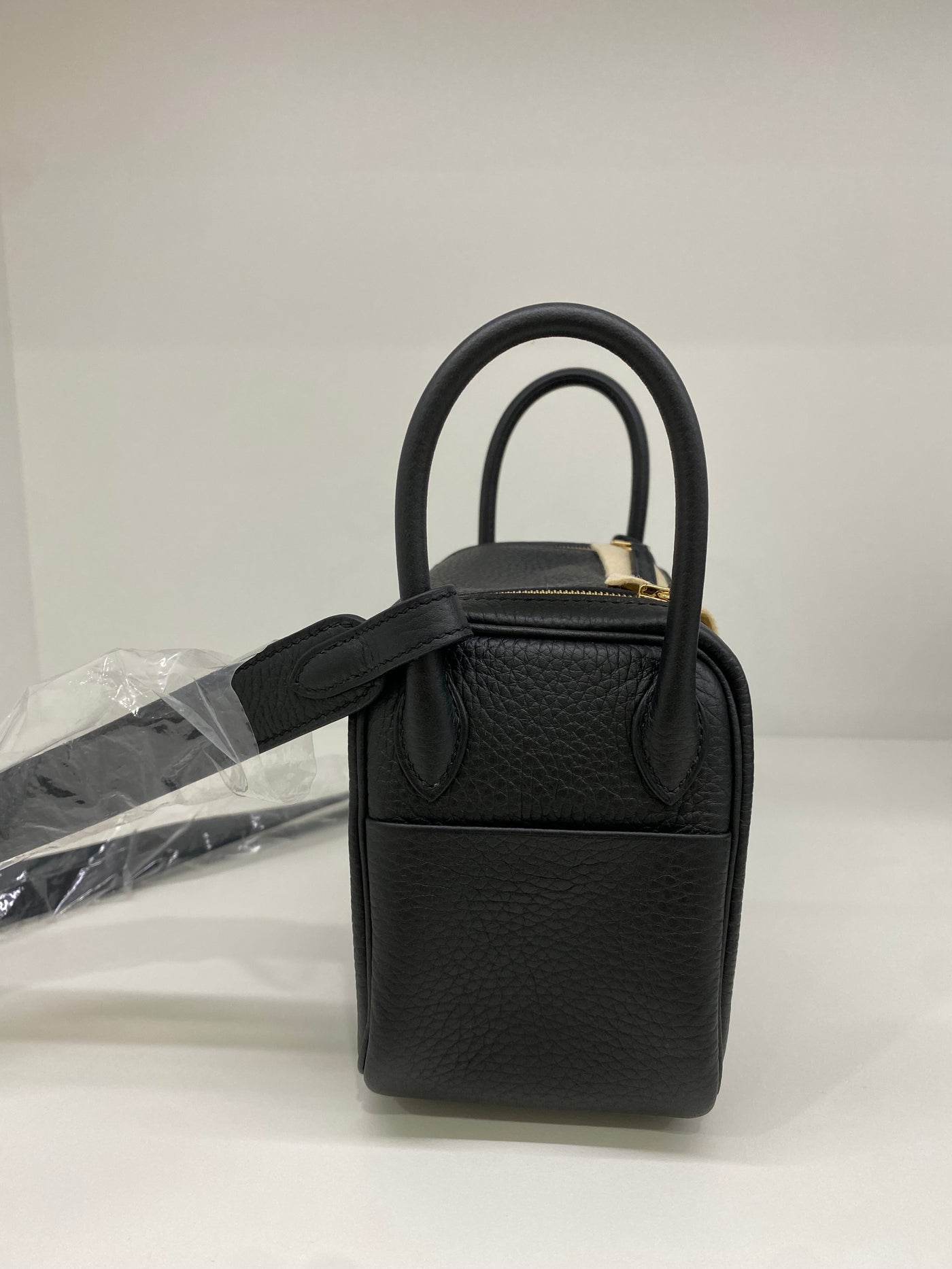 Hermes Mini Lindy Black GHW