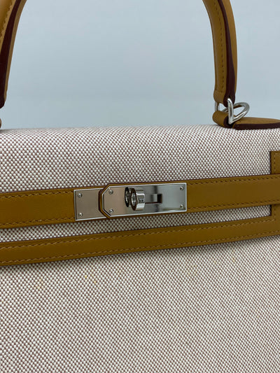 Hermes Kelly 28 Sellier Beige/Sesame Canvas PHW