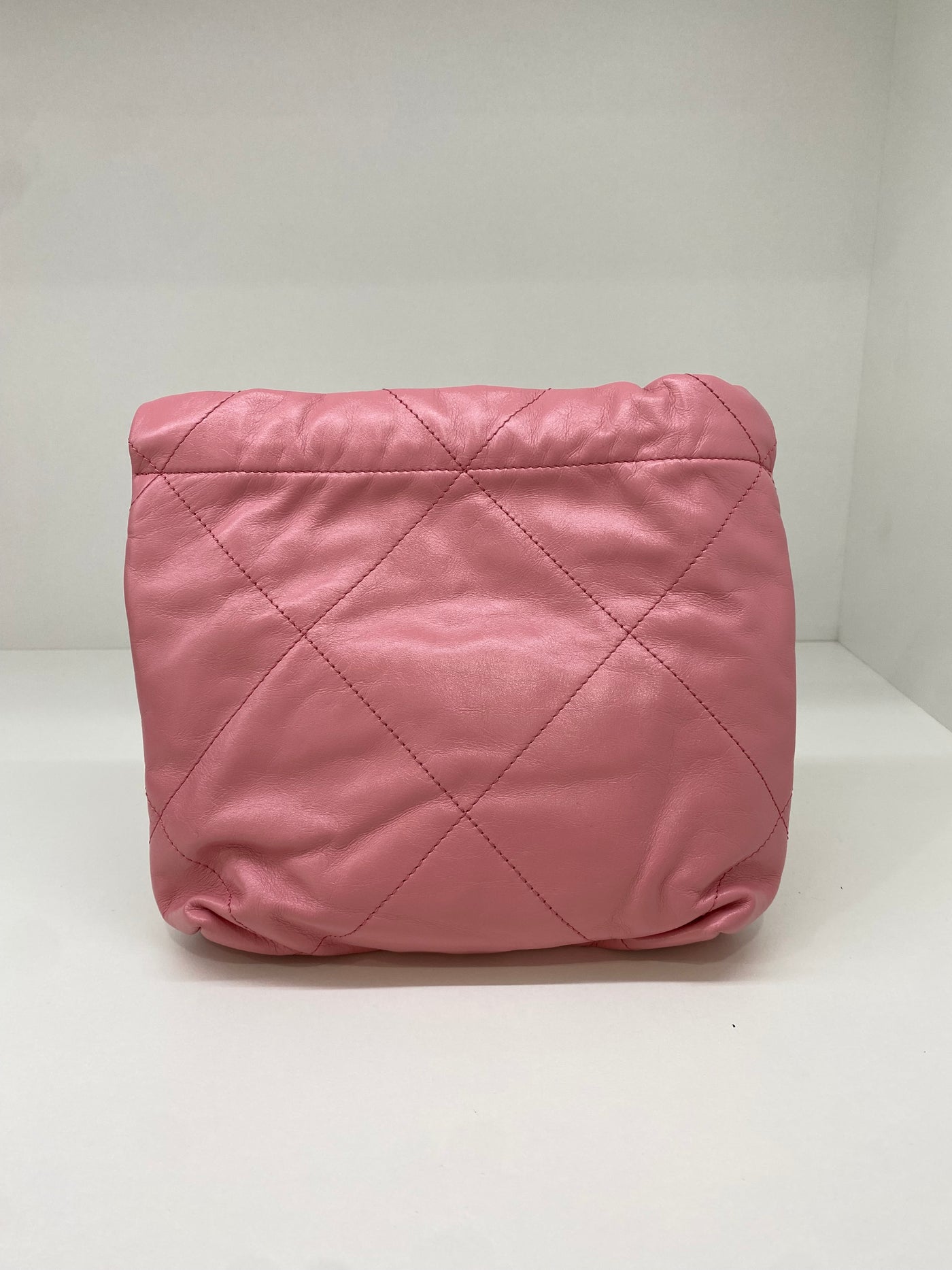 Chanel 22 Mini Pink SHW