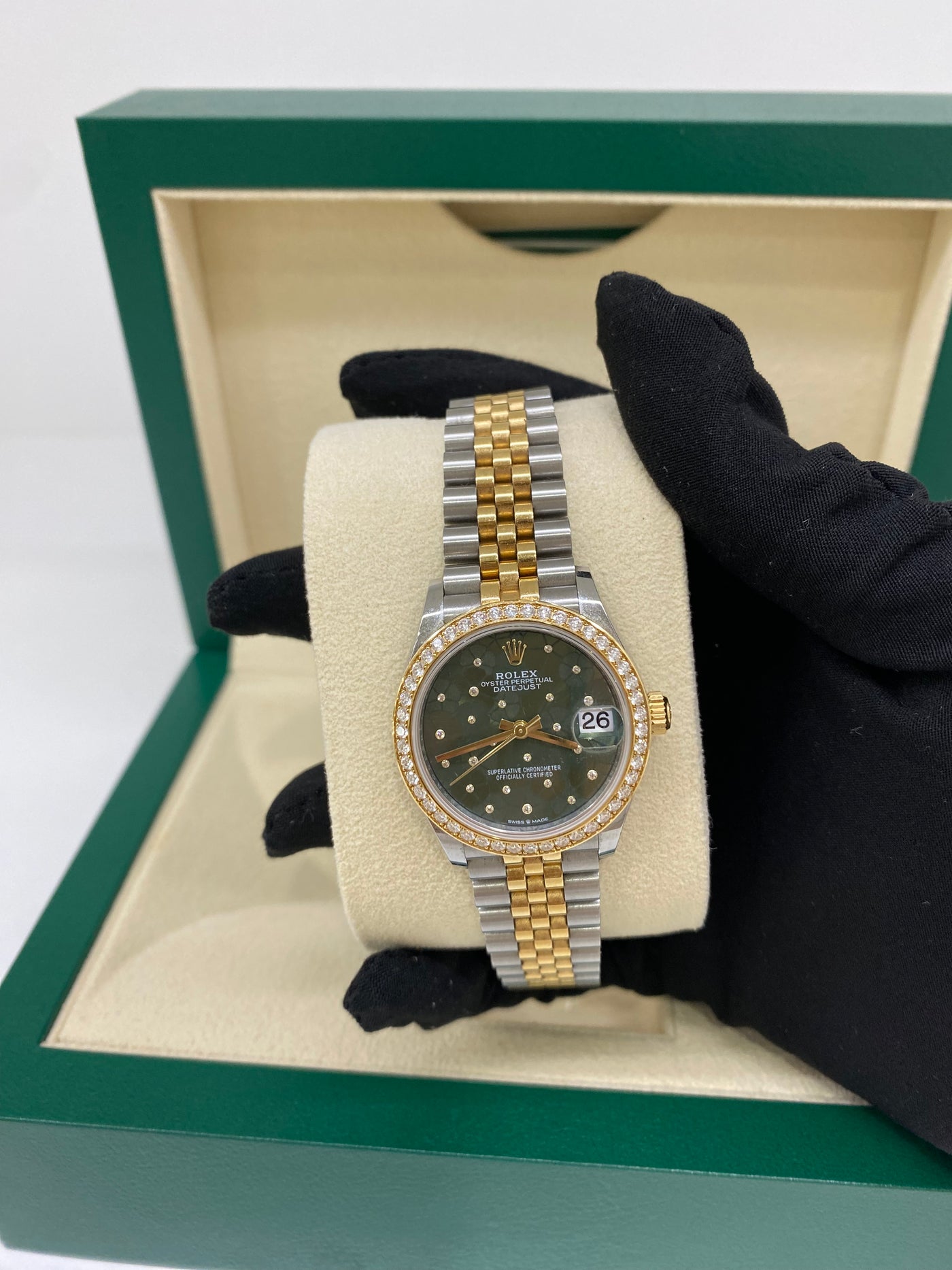 Rolex Datejust 31mm Diamond Bezel Green Dial