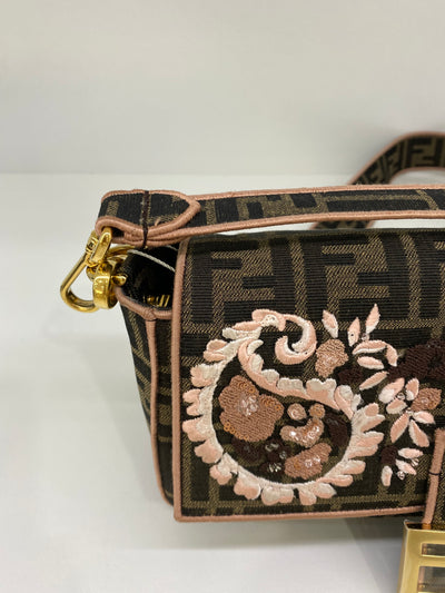 Fendi Baguette Brown Jacquard FF