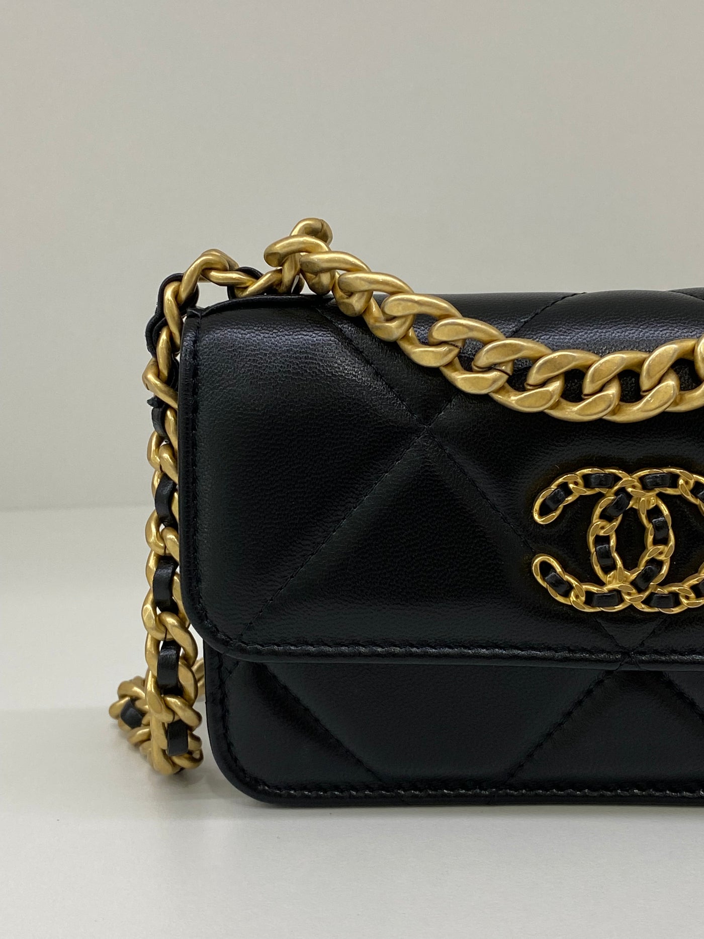 Chanel 19 Mini WOC Black