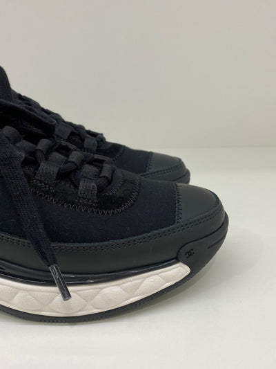 Chanel Sneaker Black Size 37