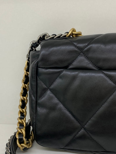 Chanel 19 Flap Bag Black - Small