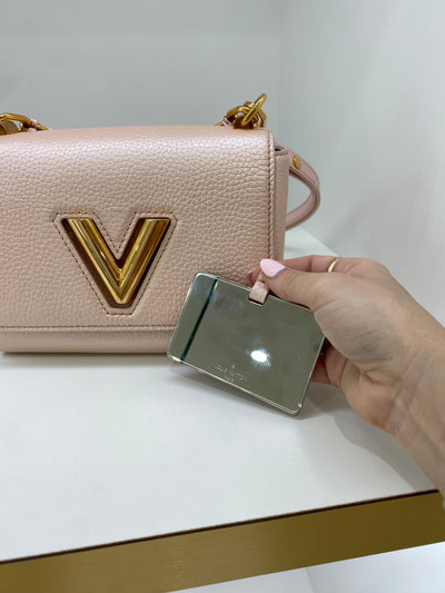 Louis Vuitton Twist MM Pink Iridescent GHW