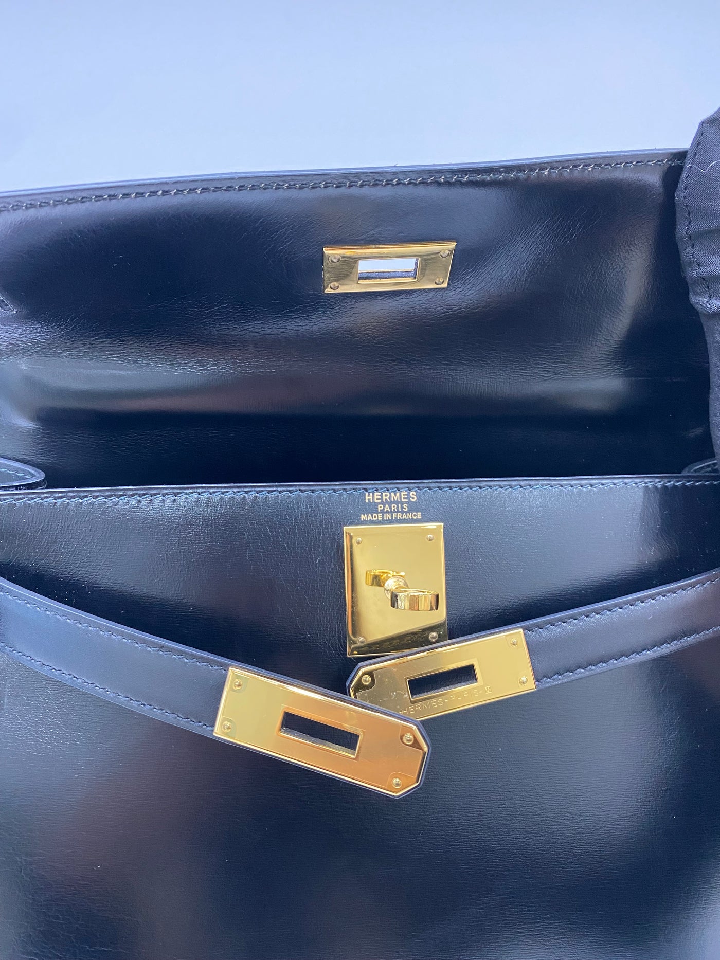 Hermes Kelly 28 Black Box Calf Sellier GHW Vintage