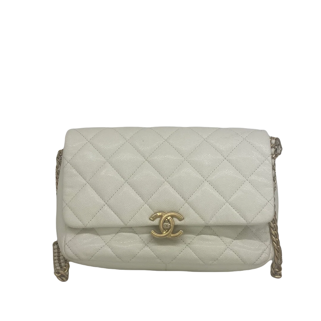 Chanel Large 22 White Bag GHW – PH Luxury Consignment